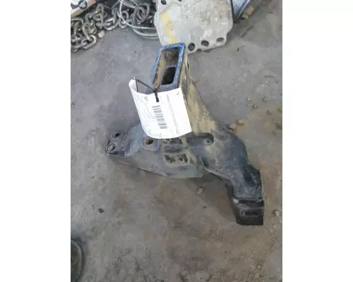 KENWORTH T680 CAB MOUNT,BRACKET