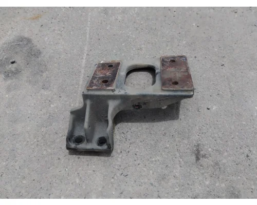 KENWORTH T680 CAB MOUNT,BRACKET