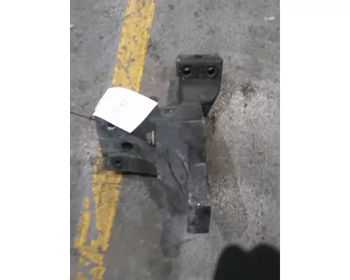 KENWORTH T680 CAB MOUNT,BRACKET