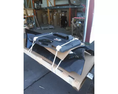 KENWORTH T680 CAB SKIRTSIDE FAIRING