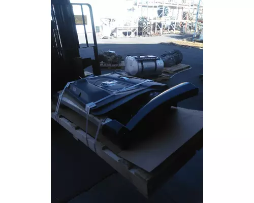 KENWORTH T680 CAB SKIRTSIDE FAIRING