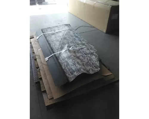 KENWORTH T680 CAB SKIRTSIDE FAIRING