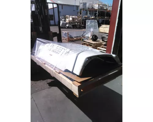 KENWORTH T680 CAB SKIRTSIDE FAIRING