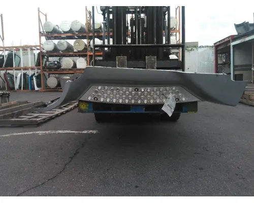 KENWORTH T680 CAB SKIRTSIDE FAIRING