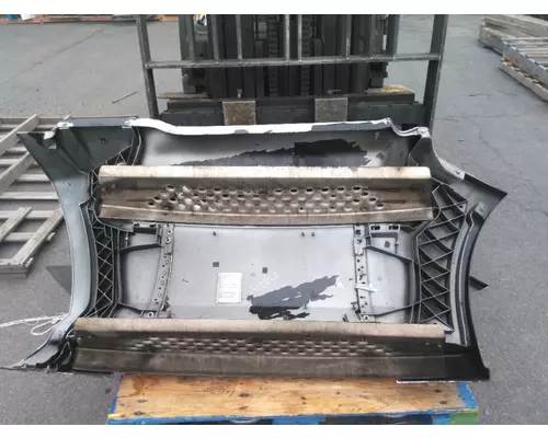 KENWORTH T680 CAB SKIRTSIDE FAIRING