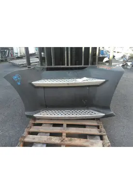 KENWORTH T680 CAB SKIRT/SIDE FAIRING