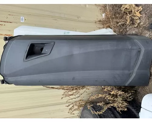 KENWORTH T680 CAB SKIRTSIDE FAIRING