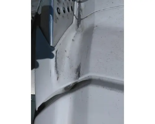 KENWORTH T680 CAB SKIRTSIDE FAIRING