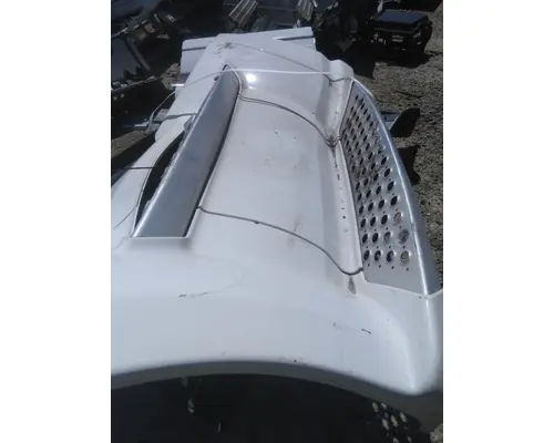 KENWORTH T680 CAB SKIRTSIDE FAIRING