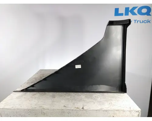 KENWORTH T680 CAB SKIRTSIDE FAIRING