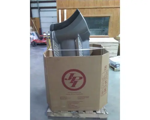 KENWORTH T680 CAB SKIRTSIDE FAIRING