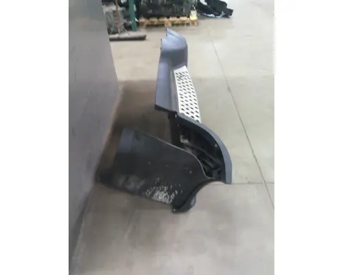 KENWORTH T680 CAB SKIRTSIDE FAIRING