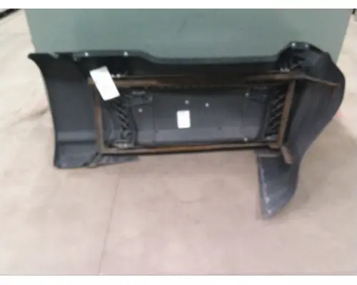 KENWORTH T680 CAB SKIRTSIDE FAIRING