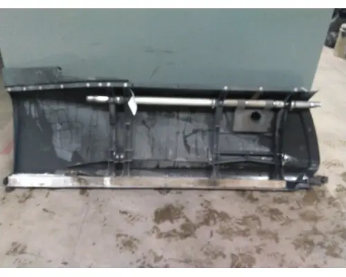 KENWORTH T680 CAB SKIRTSIDE FAIRING