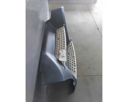 KENWORTH T680 CAB SKIRTSIDE FAIRING