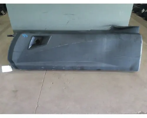 KENWORTH T680 CAB SKIRTSIDE FAIRING