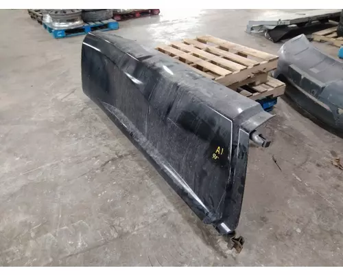 KENWORTH T680 CAB SKIRTSIDE FAIRING