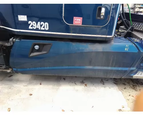 KENWORTH T680 CAB SKIRTSIDE FAIRING