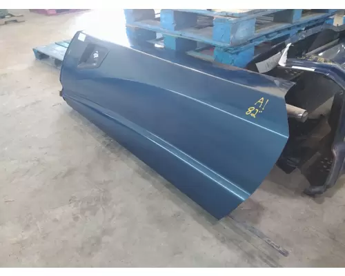 KENWORTH T680 CAB SKIRTSIDE FAIRING