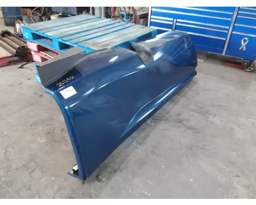 KENWORTH T680 CAB SKIRTSIDE FAIRING
