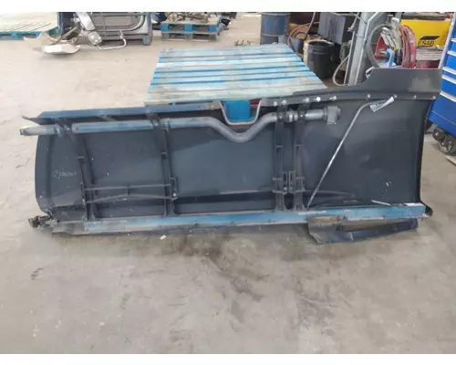 KENWORTH T680 CAB SKIRTSIDE FAIRING