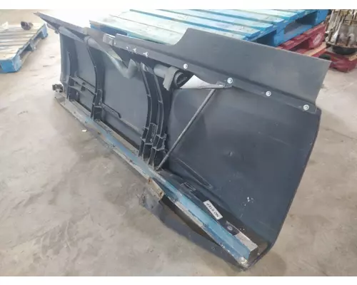 KENWORTH T680 CAB SKIRTSIDE FAIRING