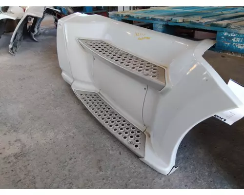 KENWORTH T680 CAB SKIRTSIDE FAIRING