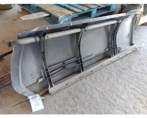 KENWORTH T680 CAB SKIRTSIDE FAIRING