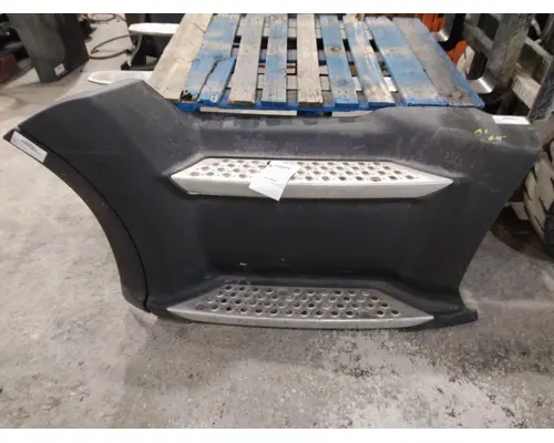 KENWORTH T680 CAB SKIRTSIDE FAIRING