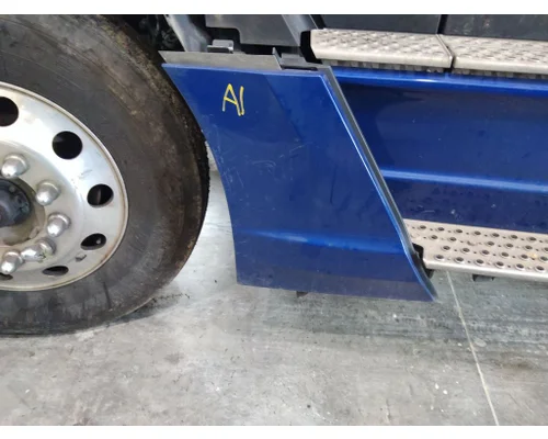 KENWORTH T680 CAB SKIRTSIDE FAIRING