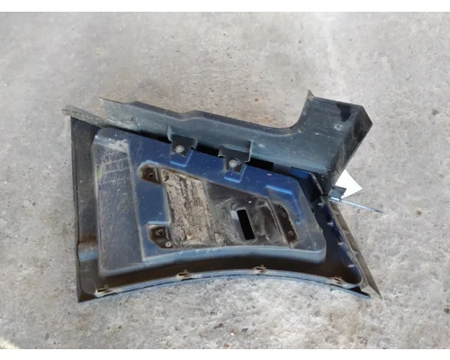 KENWORTH T680 CAB SKIRTSIDE FAIRING