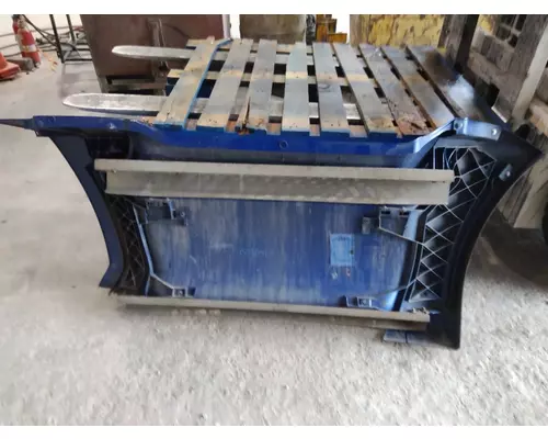 KENWORTH T680 CAB SKIRTSIDE FAIRING