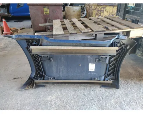 KENWORTH T680 CAB SKIRTSIDE FAIRING