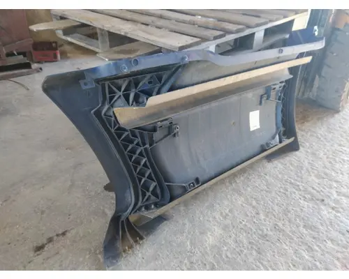 KENWORTH T680 CAB SKIRTSIDE FAIRING