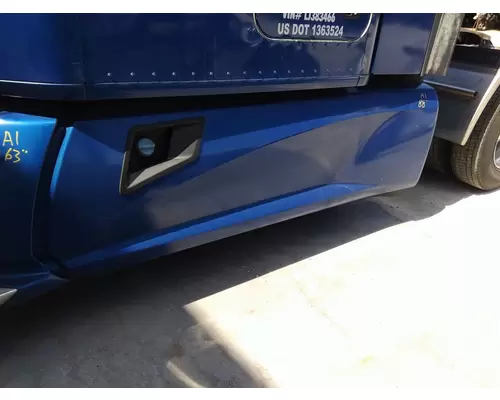 KENWORTH T680 CAB SKIRTSIDE FAIRING