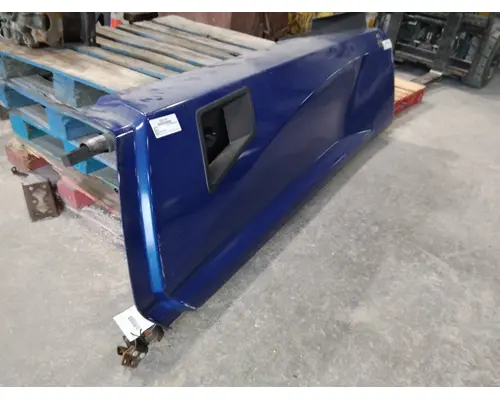 KENWORTH T680 CAB SKIRTSIDE FAIRING