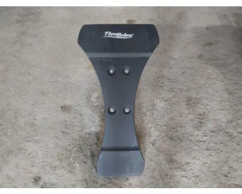 KENWORTH T680 CAB SKIRTSIDE FAIRING