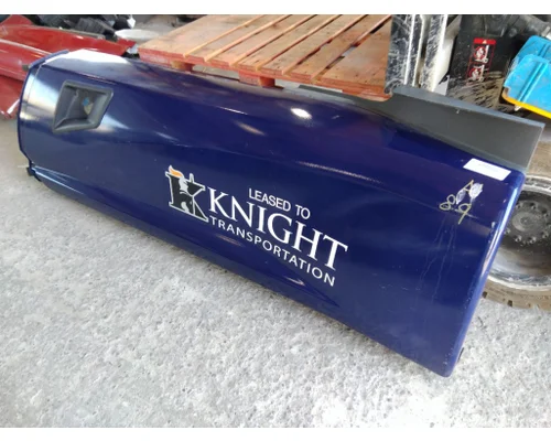 KENWORTH T680 CAB SKIRTSIDE FAIRING