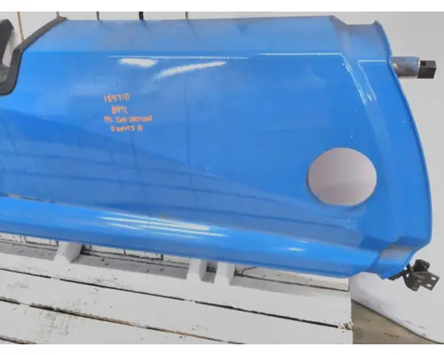 KENWORTH T680 CAB SKIRTSIDE FAIRING