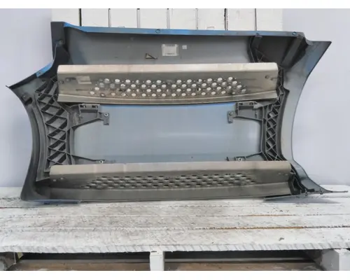 KENWORTH T680 CAB SKIRTSIDE FAIRING