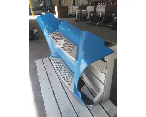 KENWORTH T680 CAB SKIRTSIDE FAIRING