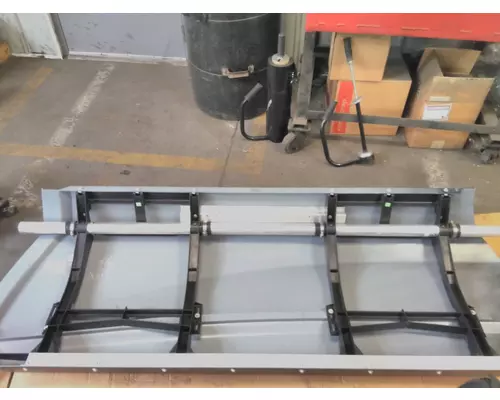 KENWORTH T680 CAB SKIRTSIDE FAIRING
