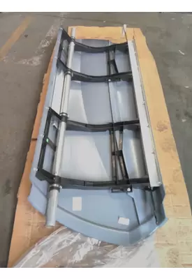 KENWORTH T680 CAB SKIRT/SIDE FAIRING