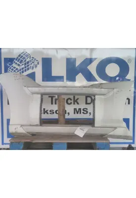 KENWORTH T680 CAB SKIRT/SIDE FAIRING