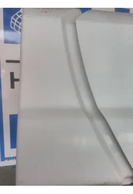 KENWORTH T680 CAB SKIRT/SIDE FAIRING