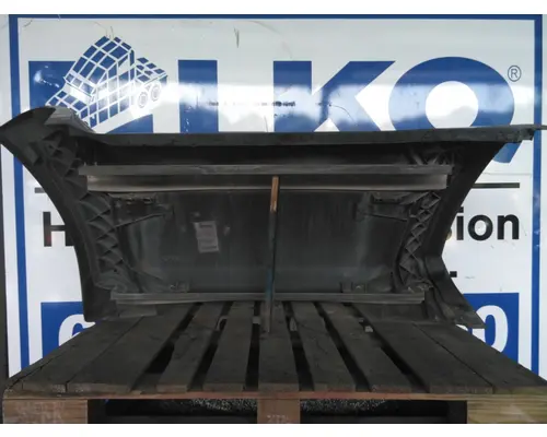 KENWORTH T680 CAB SKIRTSIDE FAIRING