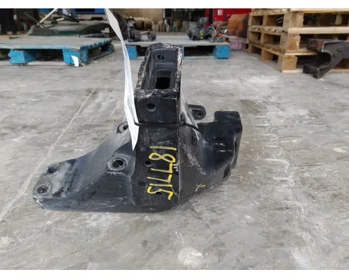 KENWORTH T680 CAB SUPPORT