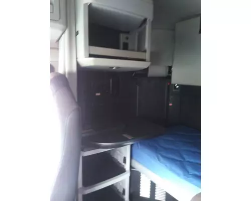 KENWORTH T680 CAB