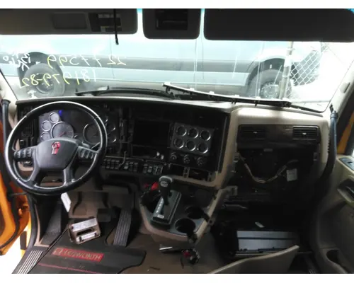 KENWORTH T680 CAB
