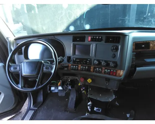 KENWORTH T680 CAB